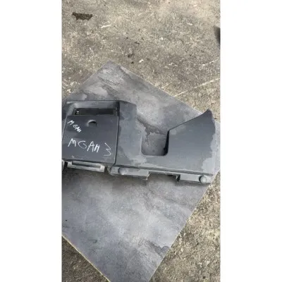 Renault Megane 3 torpido sol alt kaplama