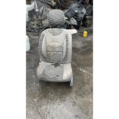 CLİO 2 KOLTUK ÇIKMA ORİJİNAL