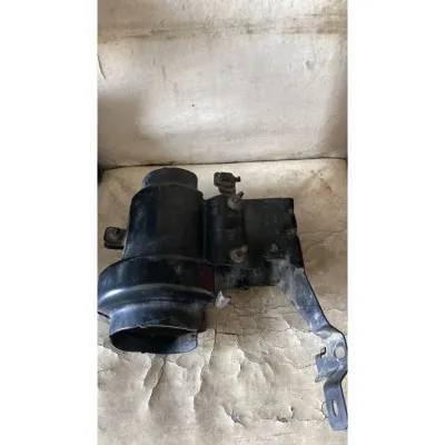 Captur Orijinal Çıkma Mazot Filtre Suportu