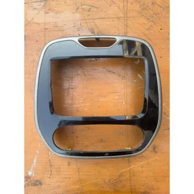 CAPTUR CLİO MULTİMEDYA ÇERÇEVESİ 