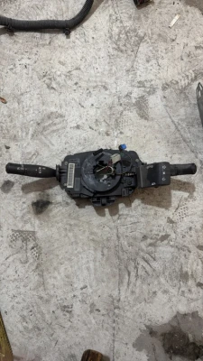 MEGANE 2 SİLECEK KOLU SİNYAL KOLU SARGI 