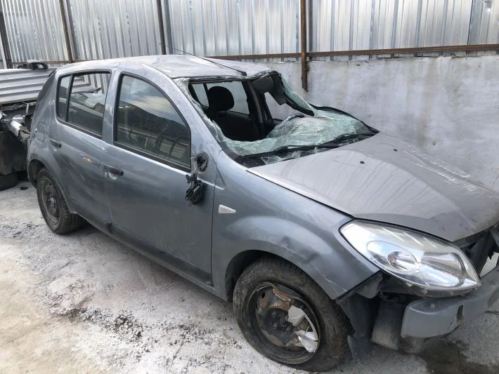 Dacia sandero 2009-2012 arası çıkma yedek parçaları