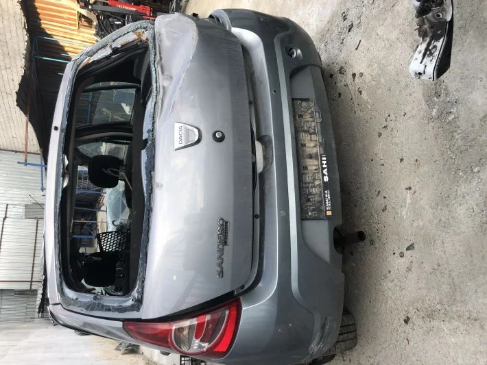 Dacia sandero 2009-2012 bagaj kapağı arka çamurluk