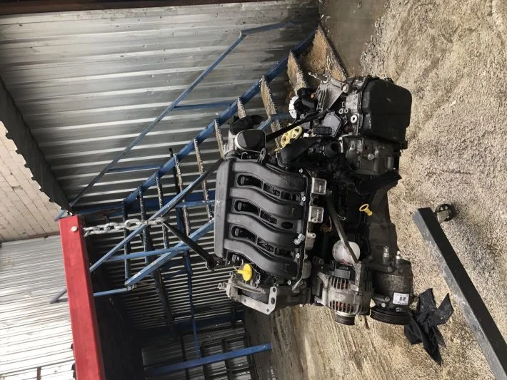Megan 2 1.6 benzinli motor çıkma orjinal