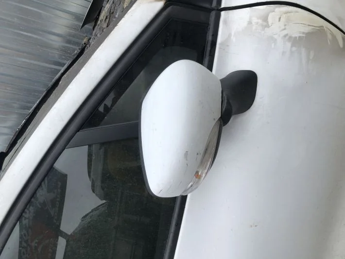 Clio 4 sağ ayna orijinal çıkma 2013-2020