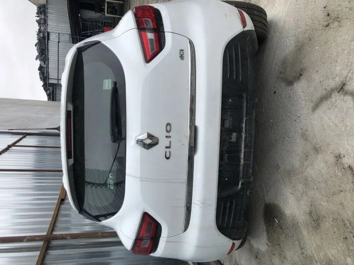 Clio 4 komple dolu arka çıkma orijinal