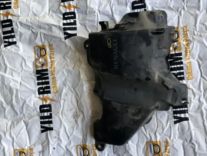 Fluence motor üst kapağı plastiği 1.5 dizel