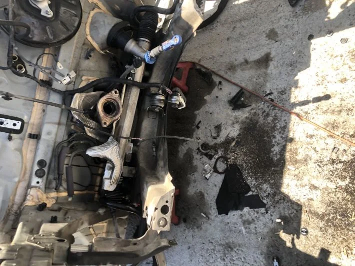 Renault Captur 1.5 Dizel Otomatik Alt Travers Çıkma Orjinal