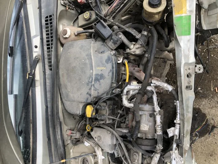 Dacia Solenza 1.4 hava filtre kutusu çıkma orjinal garanti 2004 model