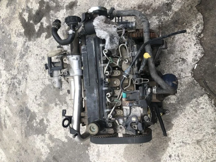 Clio 1.5 dizel motor komple dolu çıkma garantili muayyer 2012 model çıkma