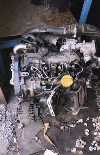 Dacia Duster 1.5 dizel 90 lık çıkma motor komple dolu garantili muayyer 2012 model