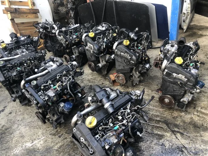 Renault 1.5 dizel arkadan marşlı çıkma motor