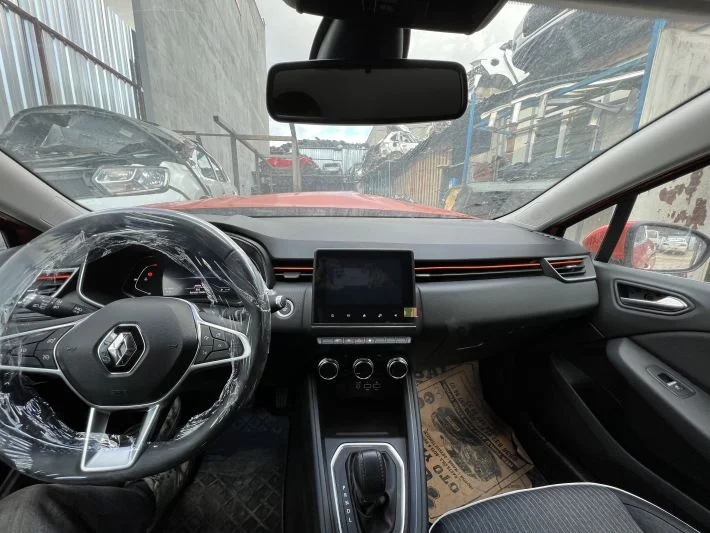 Clio 5 sıfır orijinal göğüs airbag icon paket 2020 ve sonrası ile uyumldur