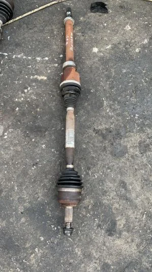 Megan 4 1.3 tce sağ aks çıkma orjinal
