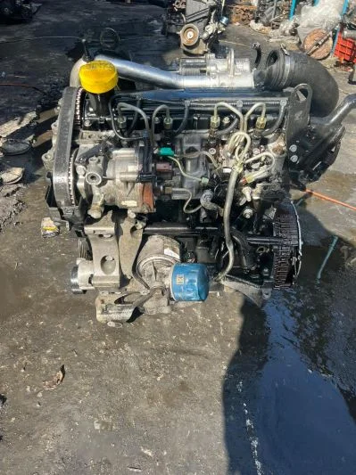 Clio 3 1.5 dizel çıkma motor komple dolu garantili arkadan marşlı 2004-2008